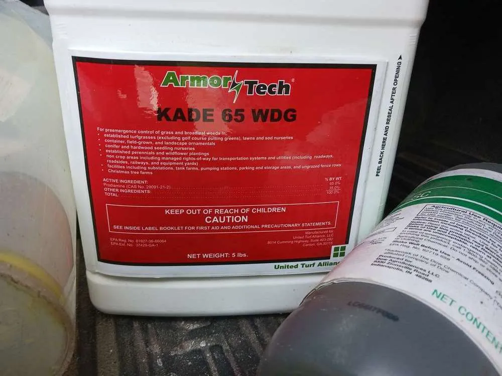 ArmorTech KADE65WDG chemical label